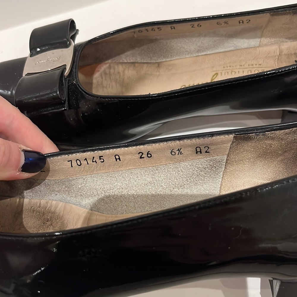 Salvatore Ferragamo Patent Leather Flats with Bow, Silver - Picture 12 of 13